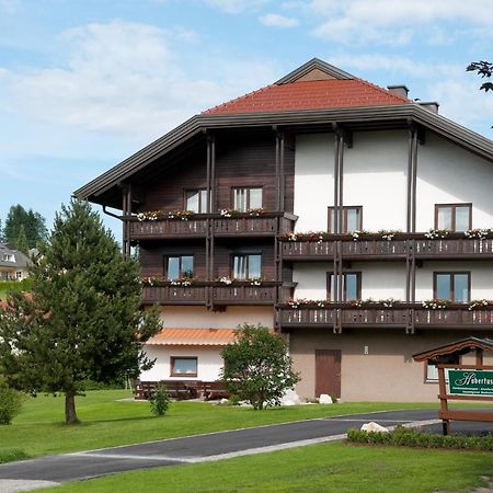 Hubertushof Latschach ober dem Faakersee Exterior foto